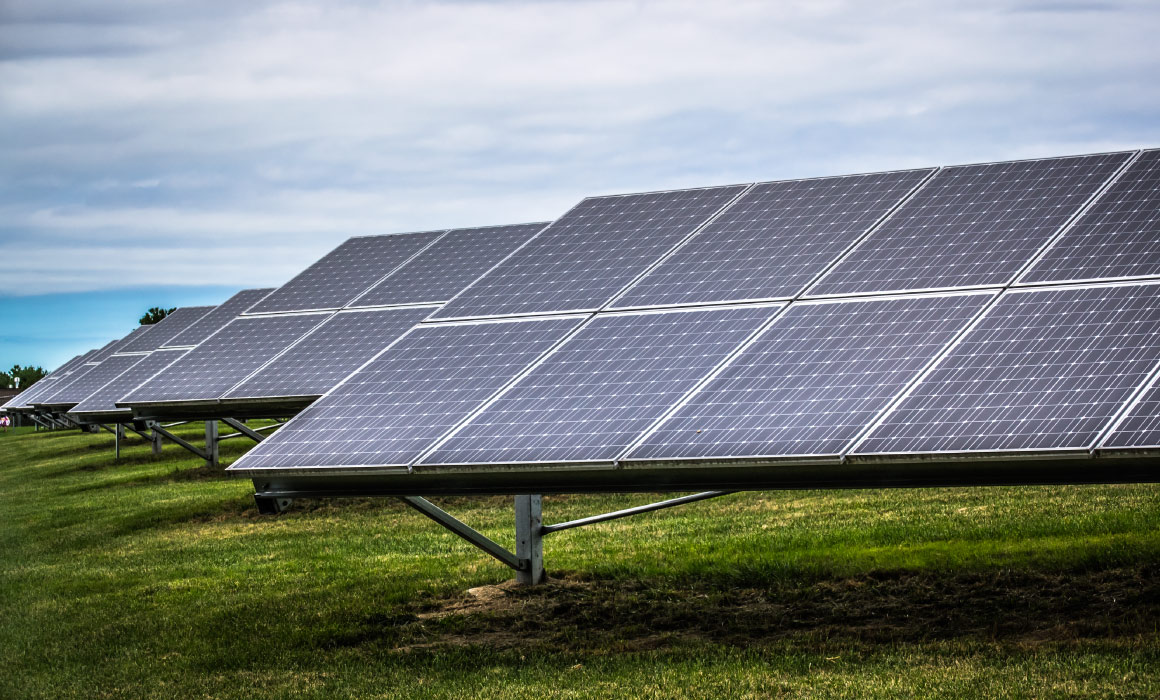 Delta Energy Solutions - Ground Mounted Solar Panels
